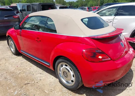 2013 Volkswagen Beetle 2.0T из США, поврежденный, VIN 3VW7A7AT5DM801567